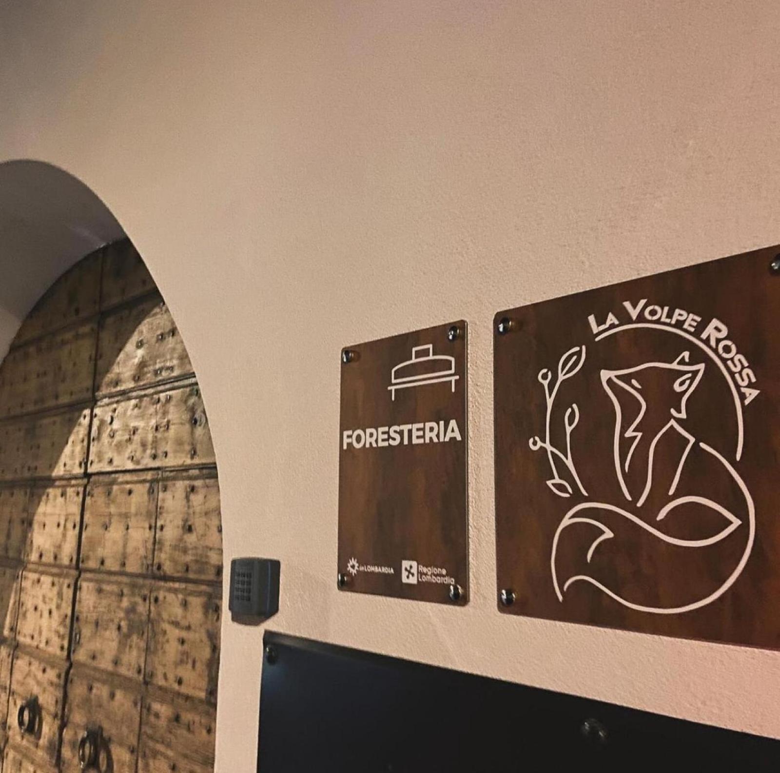 La Volpe Rossa Rooms And Apartments Сан-Феличе-дель-Бенако Экстерьер фото